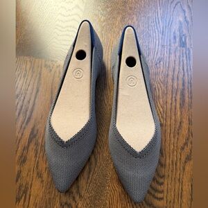 NEW Rothy's pointed to flats - size 9.5